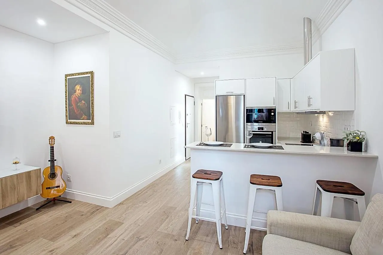 Cayres Suites Surdo Funchal  Appartamento Funchal (Madeira)