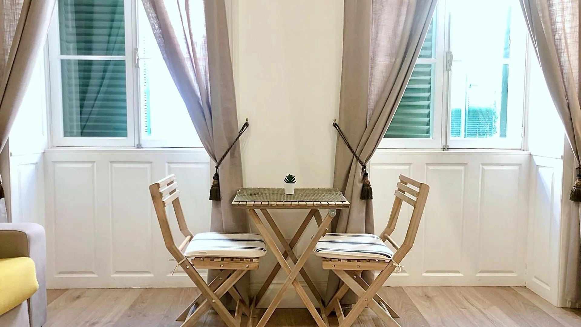 Apartment Cayres Suites Surdo Funchal